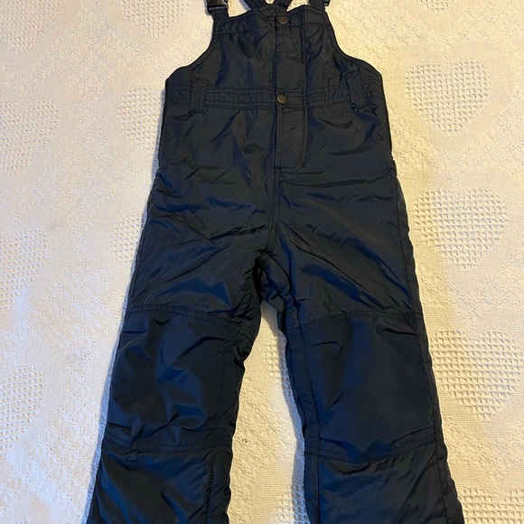 Snow pants - Picture 5 of 11